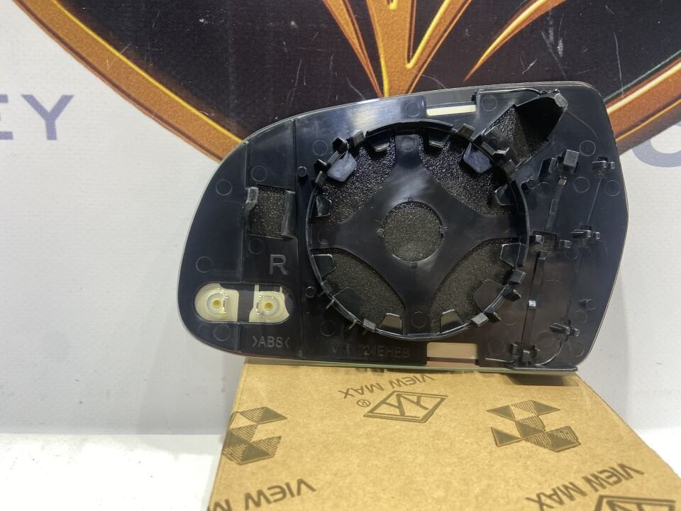 Audi A4 2008-2015 Sağ Ayna Camı Elektrikli Isıtmalı 8K0857536F