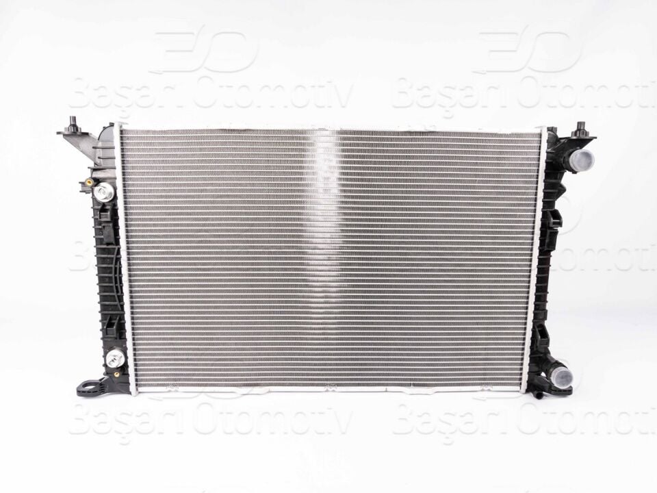 AUDI A4 1.6. 1.8. 2.0TDI. Q5 2.0TDI 08> PORSCHE MACAN 2.0 TURBO 15>SU RADYATORU BRAZING AT 720X469X26 MM