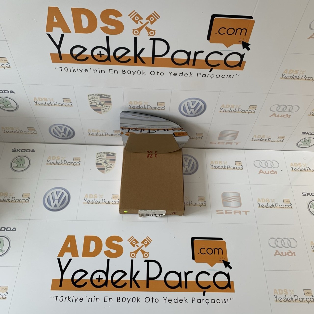 Volkswagen Passat 2015 Sonrası Sağ Ayna Camı İthal 3G0857522