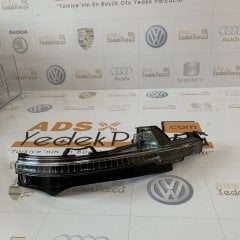 Audi Q7 2016 Sonrası Sağ Ayna Sinyali Orijinal 4M0949102A