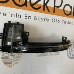 Audi A3 2009-2013 Sol Ayna Sinyali Orijinal 8K0949101D
