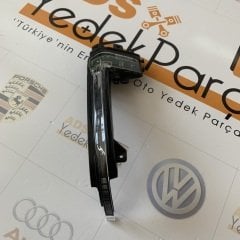 Audi A3 2009-2013 Sol Ayna Sinyali Orijinal 8K0949101D
