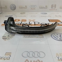 Audi A4 2016 Sonrası Sol Ayna Sinyali Orijinal 8W0949101