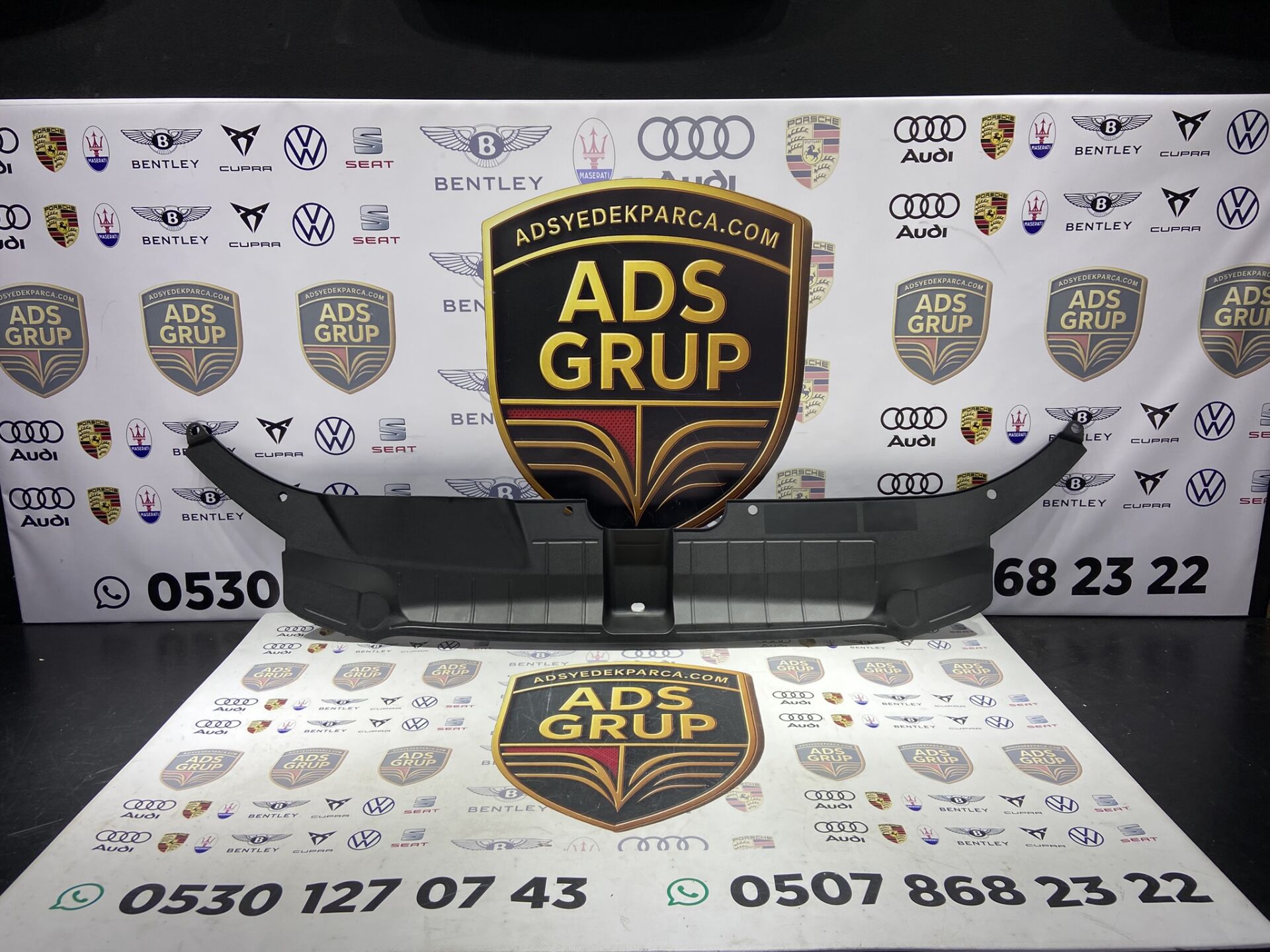 AUDİ Q5 PANJUR ÜST KAPLAMA 13-17 SIFIR ITHAL 8R0807081A