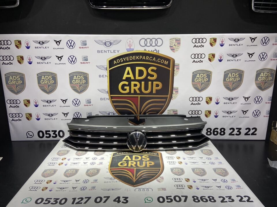 VW Passat B8 Ön Panjur Nikelajlı 3G0853651A
