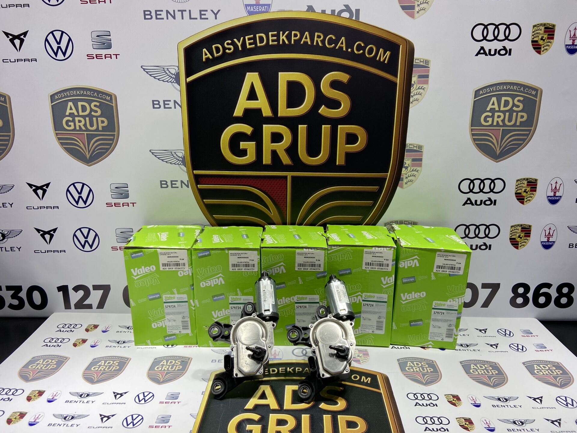 Porsche Cayenne 2012 Sonrası Arka Silecek Motoru -95862808000