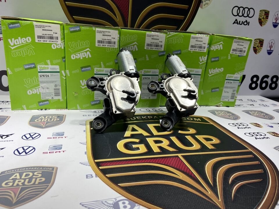 Porsche Cayenne 2012 Sonrası Arka Silecek Motoru -95862808000