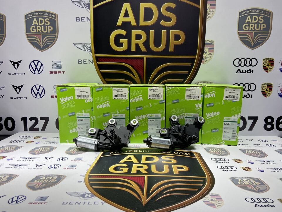 Porsche Cayenne 2012 Sonrası Arka Silecek Motoru 95862808000