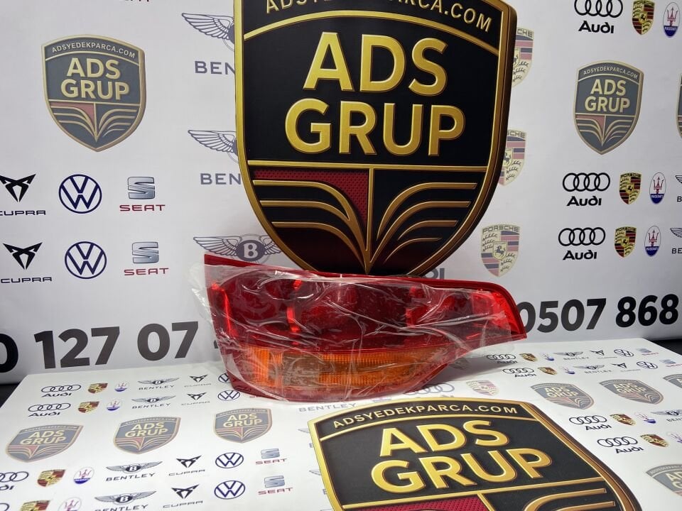 Audi Q7 Ledsiz Sol Stop Lambası 4L0945093F