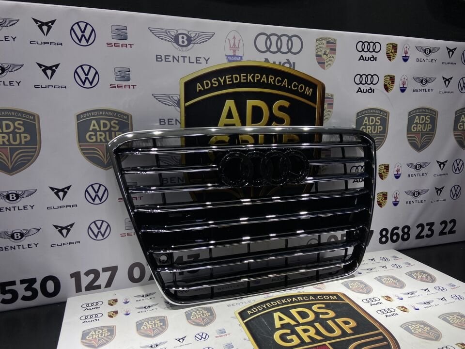 Audi A8 Ön Panjur 2010-2013 4H0853651H