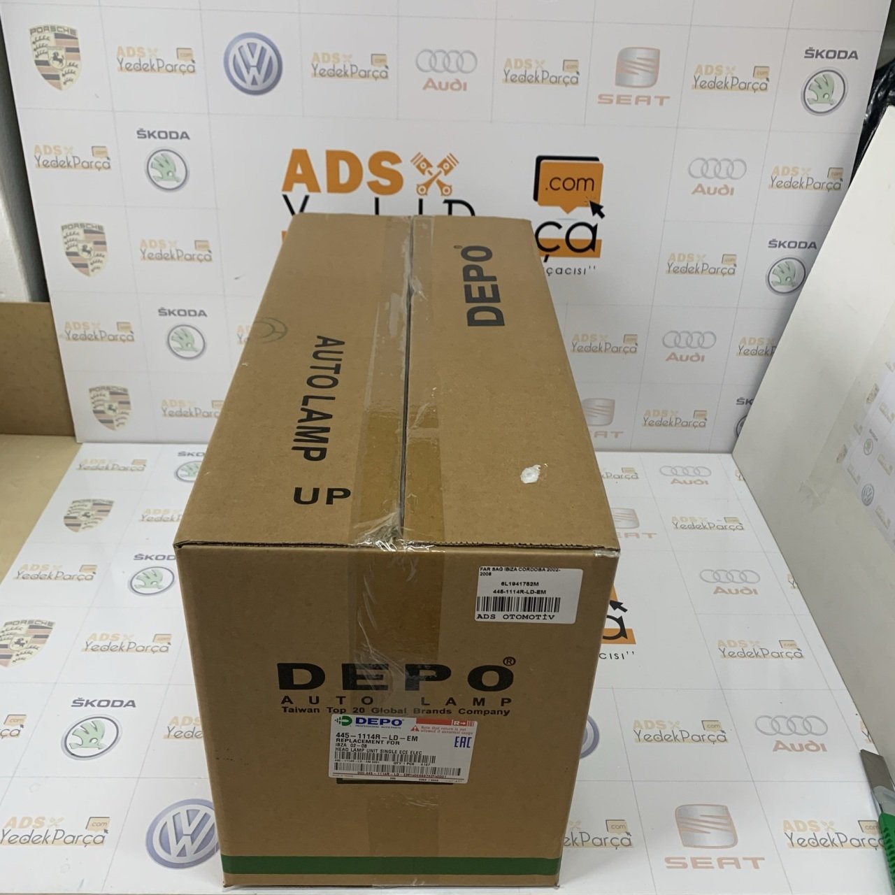 Seat İbiza 2002-2009 Arası Sol Far Tek Göz Depo Marka 6L1941751M