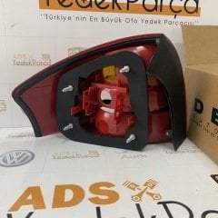 Audi A6 2002-2005 Arası Sağ Stop Depo Marka Taiwan 4B5945096B