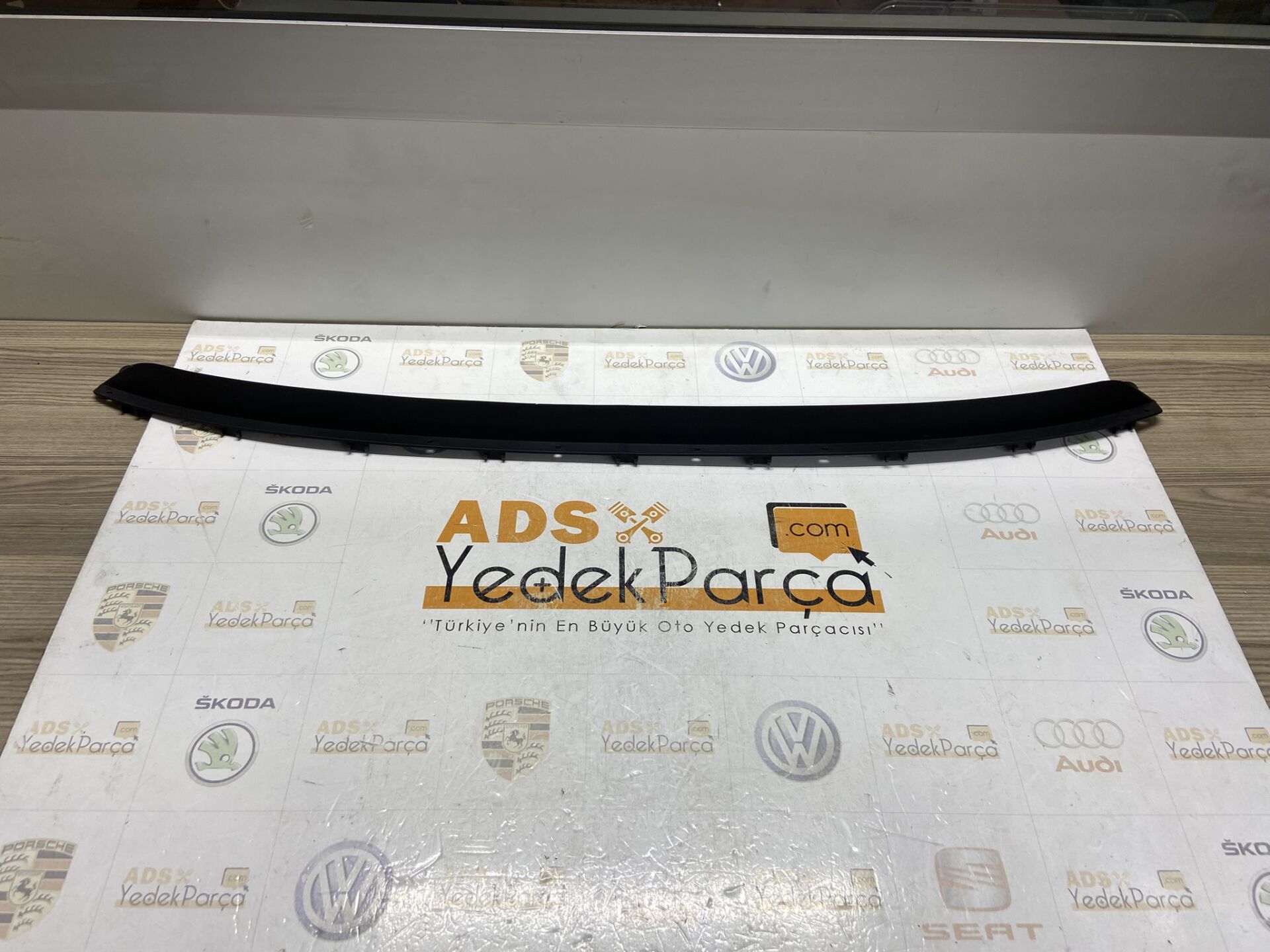 Volkswagen Polo Ön Tampon Spoyler Bıyığı (2009 Model ve Sonrası)