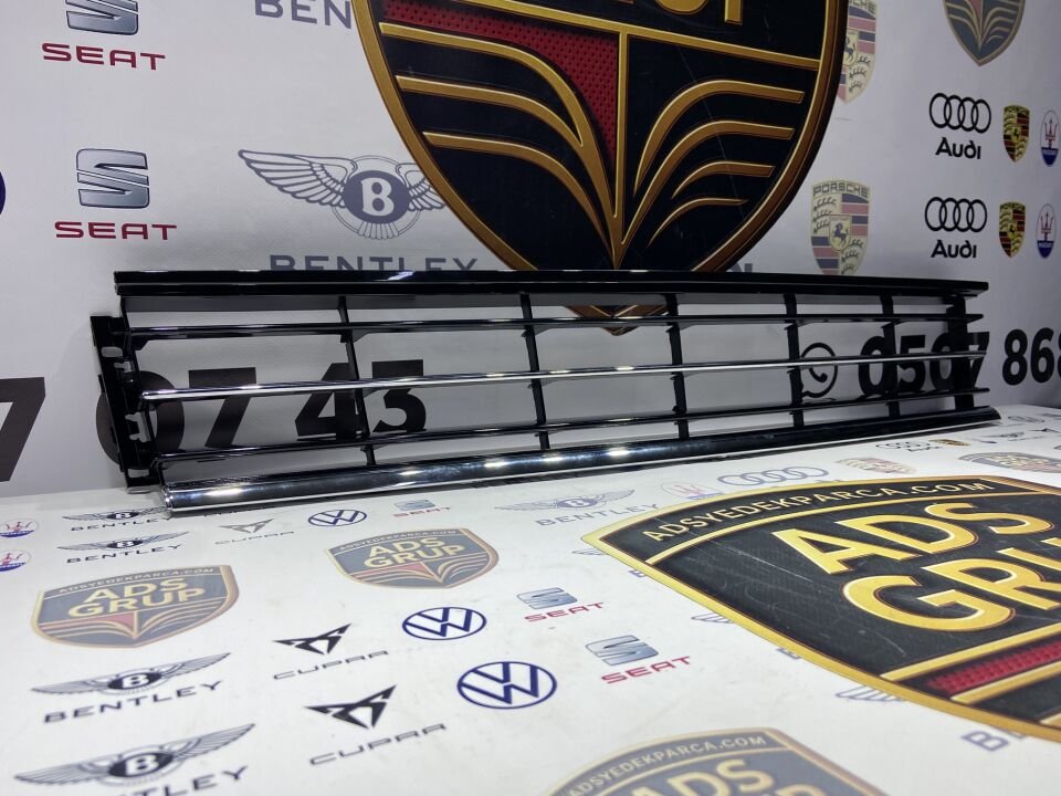 Passat B7 2011-2014 Tampon Izgarası Orta Hıghline 3AA853671B