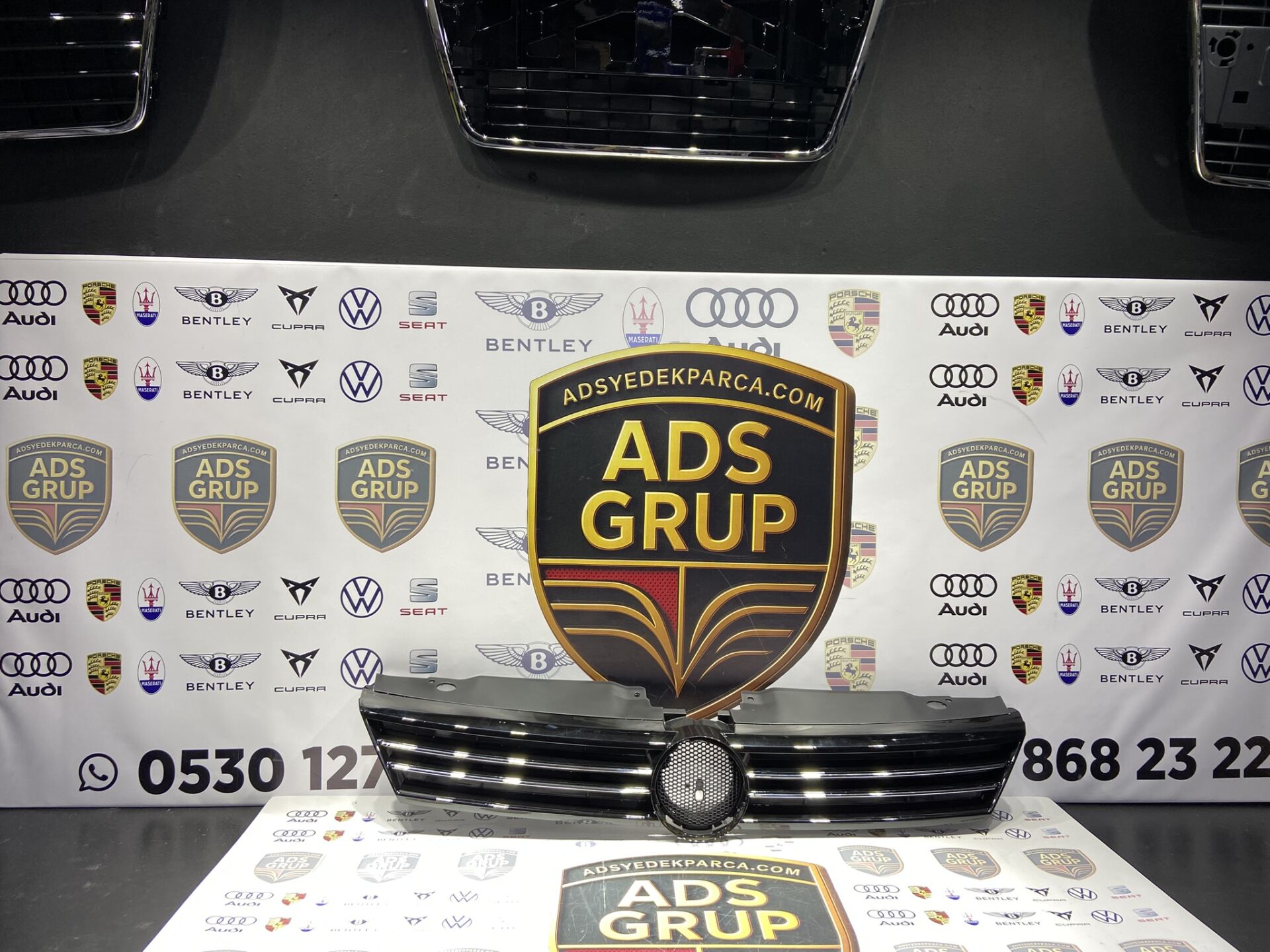 Volkswagen Jetta 2011 Sonrası Ön Panjur Kromlu 5C6853651