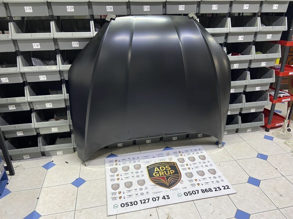 Audi A5 Motor Kaputu 2017-2022 8W6823029