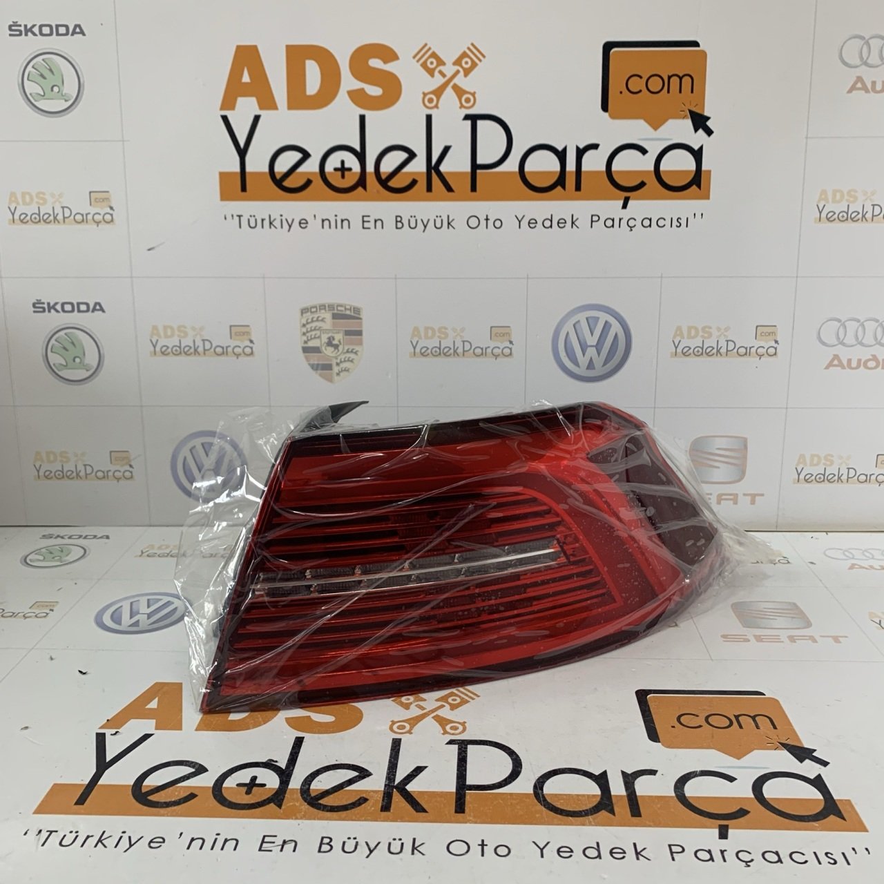 Volkswagen Passat 2015 Sonrası Sağ Dış Ledli Stop İthal 3G5945208