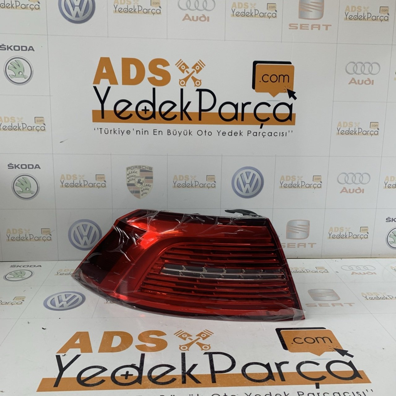 Volkswagen Passat 2015 Sonrası Sol Dış Ledli Stop İthal 3G5945308