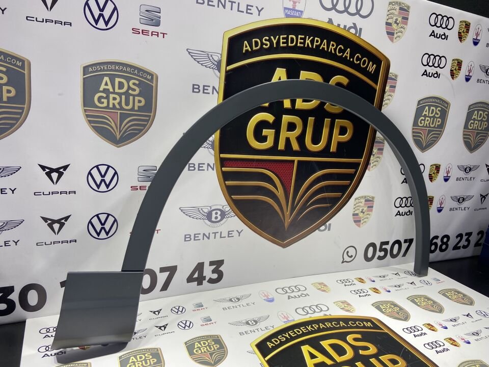 AUDİ Q7 ÖN ÇAMURLUK DODİK KAPLAMASI SAĞ 2020 4M0853718A