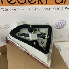Skoda Superb 2013 Sonrası Sol İç Stop Lambası Ledli İthal 3T5945093A