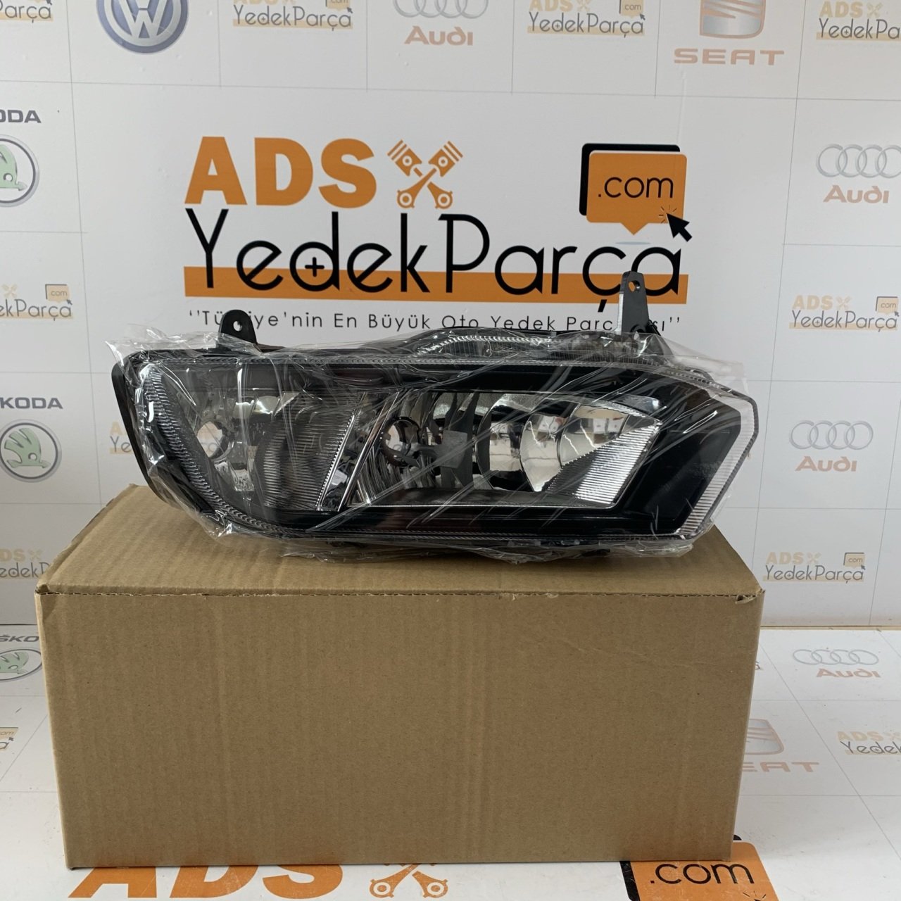 Volkswagen Polo 2014 Sonrası Sol Çift Ampullü Gündüz Farlı Sis Farı 6C0941661C