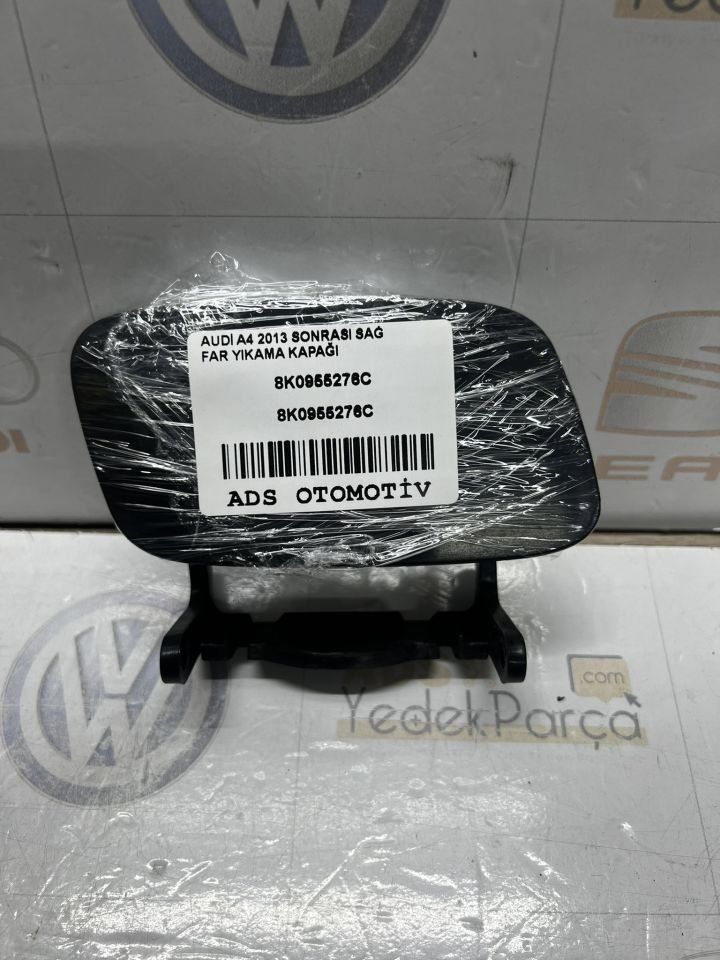 Audi A4 2013-2017 Sol Far Yıkama Kapağı