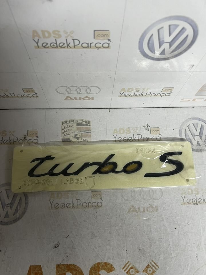 Porsche 911 Turbo S Yazısı Siyah
