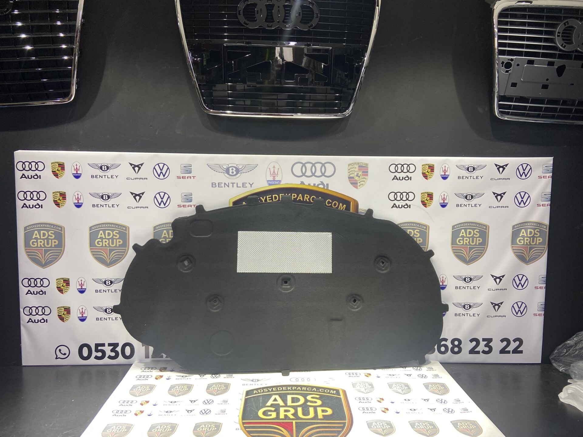 Volkswagen Golf 6 Motor Kaput Keçesi İthal Klips Hediyeli 5K0863831G