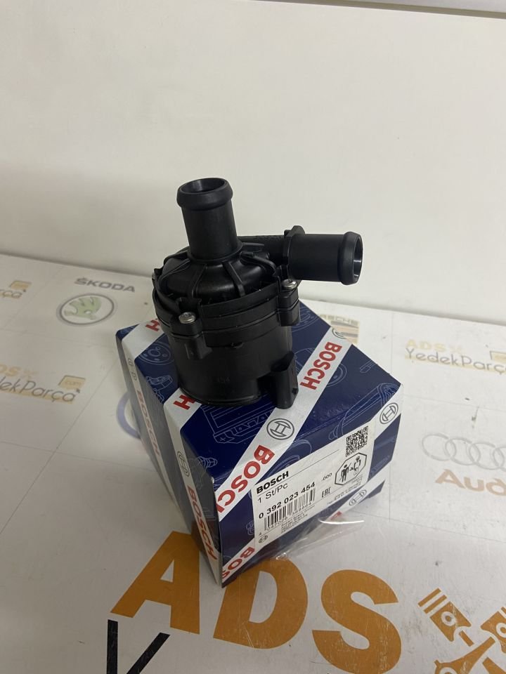 Audi A1-A3 1,2Tsi 1,4 Tsi 1,0Tsi Ek Su Pompası Orijinal 5Q0965567