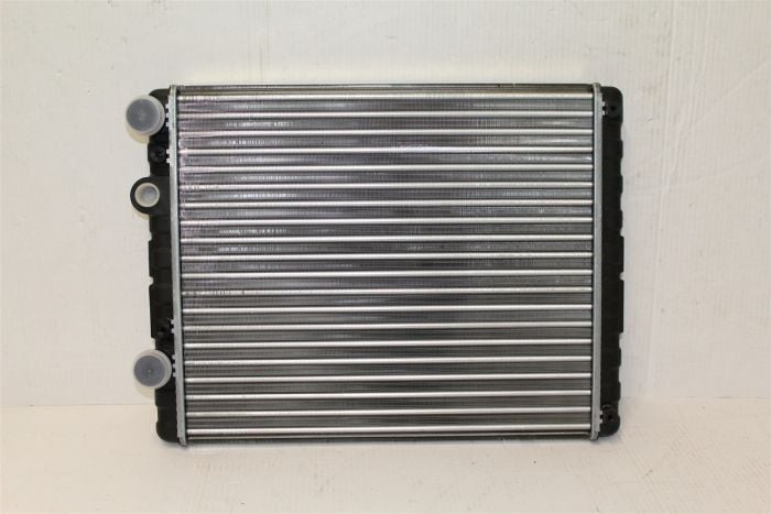 VW POLO CLASSIC 1.4 16V AEE AHW 94 >SU RADYATORU MEKANIK MT 430X378X23MM