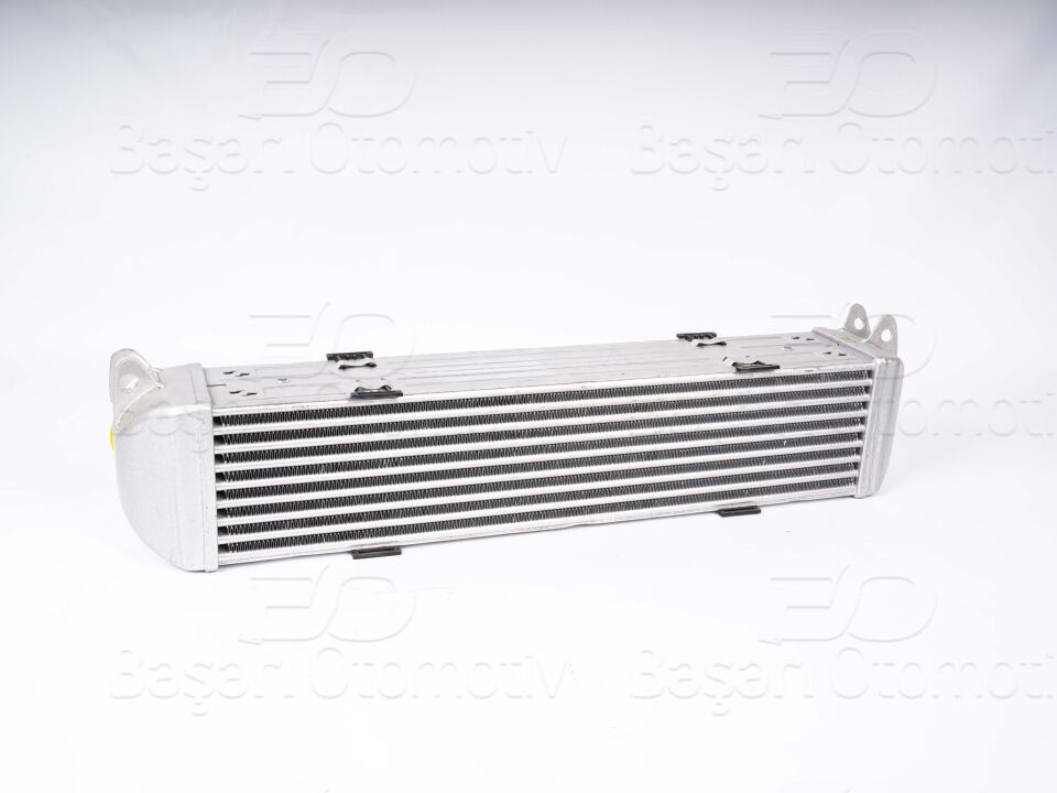 LAND ROVER DISCOVERY 3 (L319) 2.7 TD 04-09 / DISCOVERY 4 (L319) 2.7 TD 09-18TURBO RADYATORU (INTERCOOLER) 583X128X105
