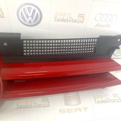 Volkswagen Golf 4 Ön Panjur Kırmızı Logolu Orijinal 1J0853653C