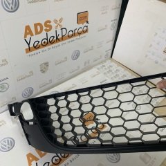 Volkswagen Scirocco 2009-2014 Ön Tampon Orta Izgarası 1K8853677