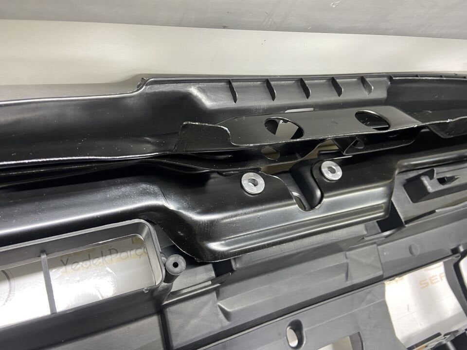 VW Beetle Ön Panel 2011-2016 5C5805588AD