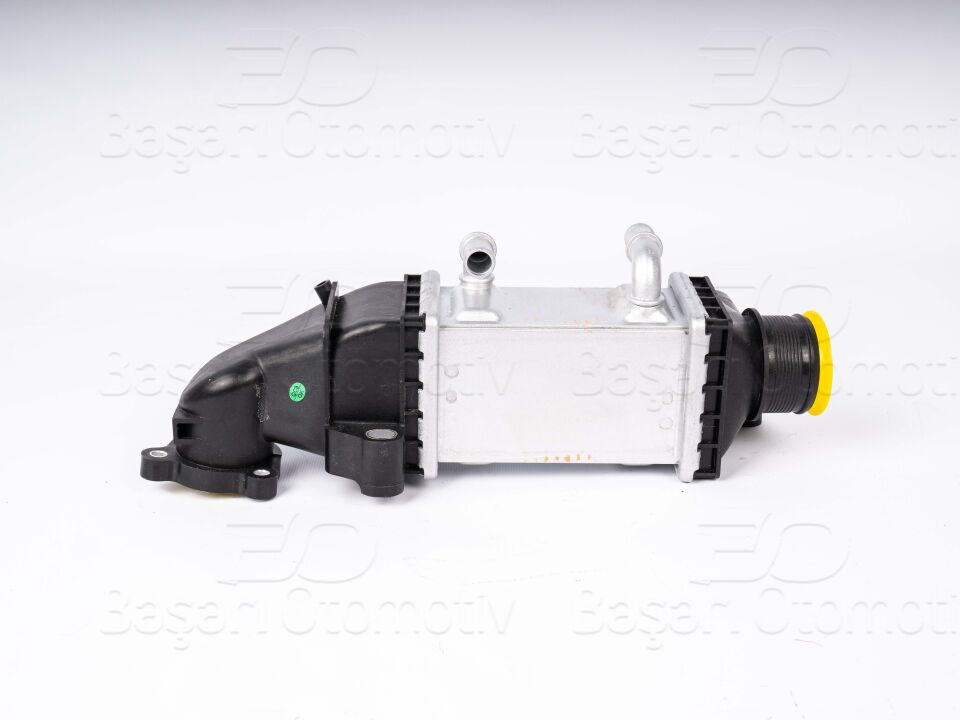 VW POLO 1.4TDI 15 >TURBO RADYATORU 135X71,08X80