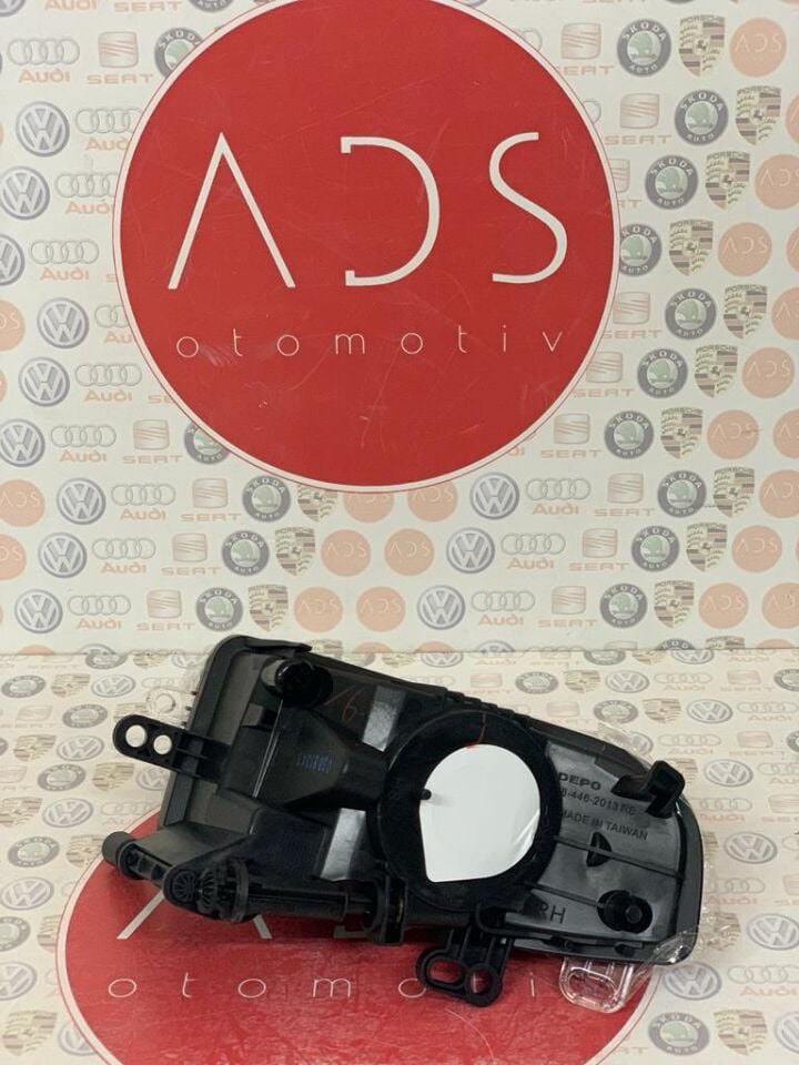 Audi A3 Sağ Sis Farı 2012 Sonrası Depo 8V0941700C