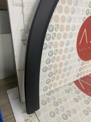 Porsche Cayenne Ön Sağ Çamurluk Dodik Çitası 2011 Sonrası