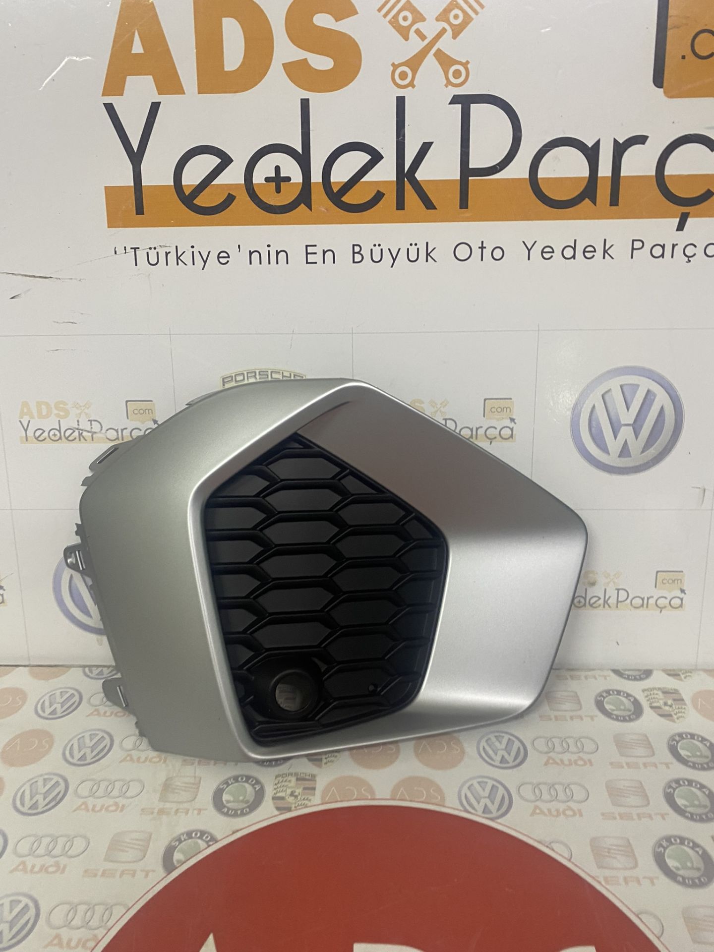 Audi A3 2021 Sol Sis Kapağı Kromlu