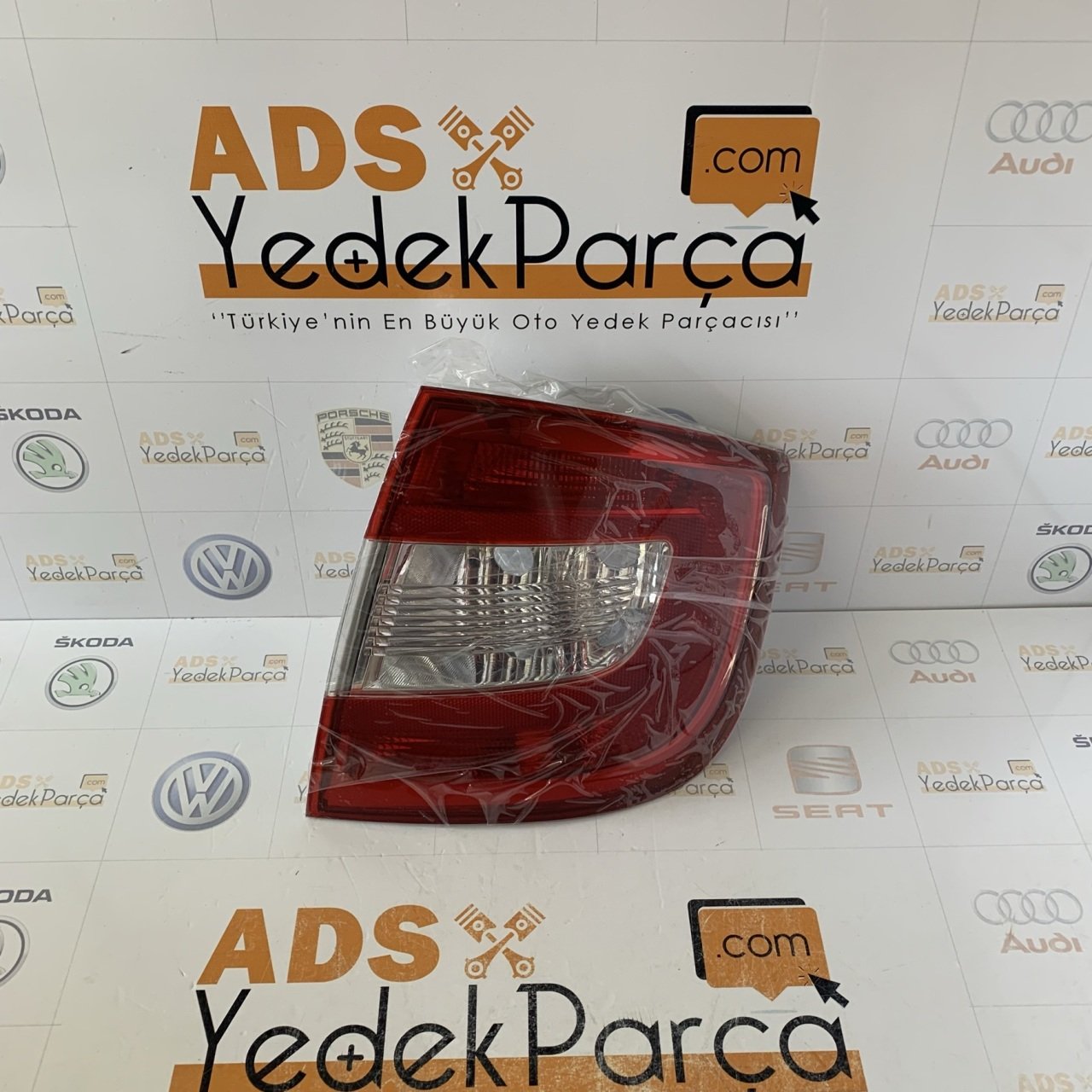 Skoda Rapid 2013 Sonrası Sağ Stop Lambası İthal 5Jh945112