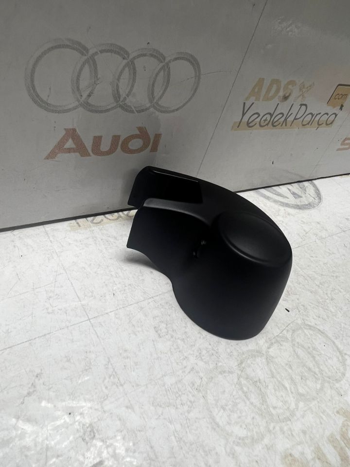 Audi Q7 Arka Silecek Kapağı Orjinal