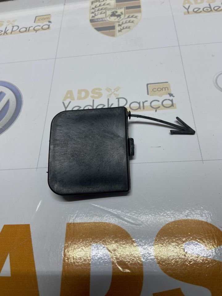 Volkswagen Passat 2011-2015 Arka Çeki Kapağı İthal