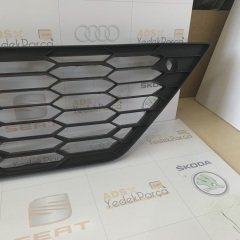 Seat Leon Fr  2016 Sonrası Ön Tampon Orta Izgarası 5F0853667J