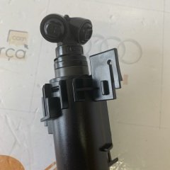 Audi A4 2012-2014  Far Yıkama Robotu Sol İthal 8K0955101B