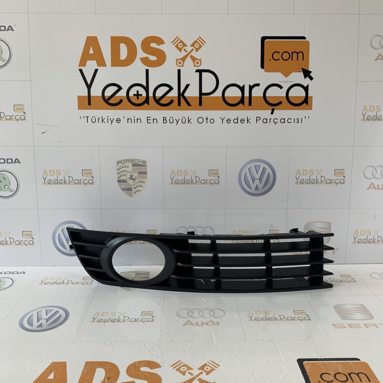 Audi A4 2001-2005 Sağ Sis Kapağı İthal 8E0807682A