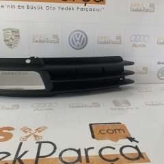 Audi A6 2009-2011 Sağ Sis Kapağı Taiwan 4F0807682P