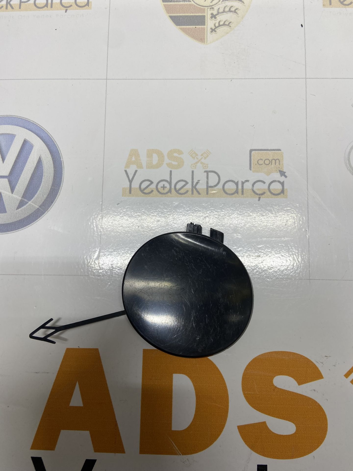 Audi A6 2015 Sonrası Çeki Demir Kapağı