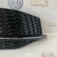 Audi A4 S Line 2013-2015 Sağ Sis Kapağı Sisli Orijinal 8K0807682M