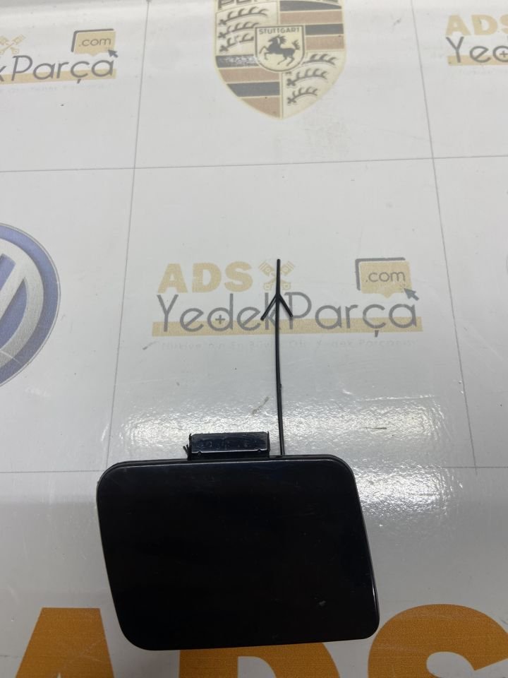 Audi A1 2001-2005 Çeki Demir Kapağı
