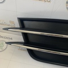 Audi A6 2012 Sonrası Sol Sis Far Kapağı Nikelajlı Taiwan 4G0807681B