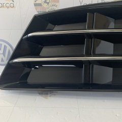 Audi A4 2016 Sol Sis Kapağı Kromlu Orijinal 8W0807681R